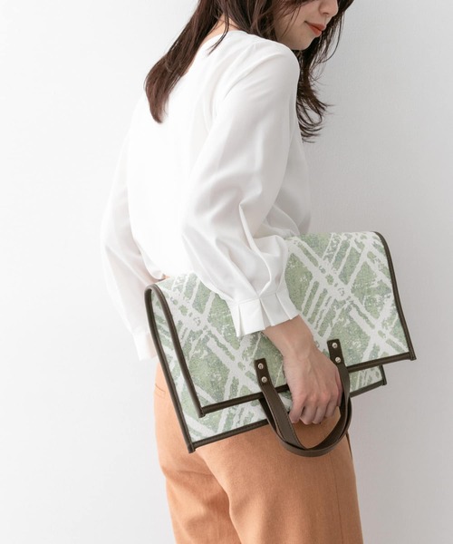 KBF+(ケービーエフプラス)の「KBF+ BIGジャガードBAG∴(トートバッグ・レディース・グリーン/マスタード・ONE)」の2枚目の写真