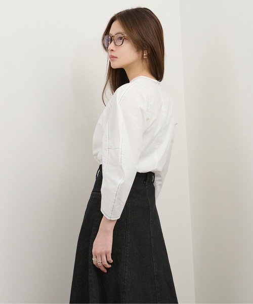 kicuri(キクリ)の「【低身長向けXSサイズ有】コットン100/コクーンスリーブステッチブラウス(シャツ/ブラウス・レディース・モカ/オフホワイト・SMALL/X-SMALL)」の9枚目の写真