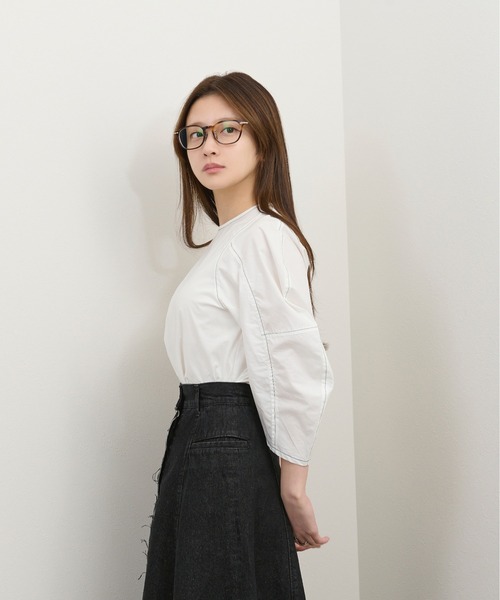 kicuri(キクリ)の「【低身長向けXSサイズ有】コットン100/コクーンスリーブステッチブラウス(シャツ/ブラウス・レディース・モカ/オフホワイト・SMALL/X-SMALL)」の6枚目の写真