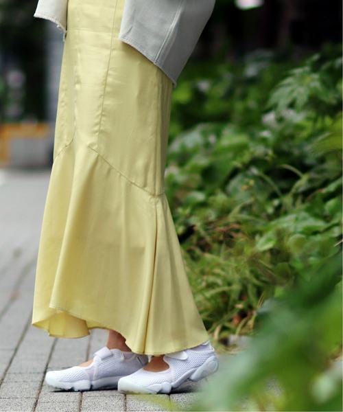 NIKE(ナイキ)の「【NIKE/ナイキ】エアリフト ブリーズ(スニーカー・レディース・ホワイト/ブラック・23cm/24cm/25cm)」の5枚目の写真