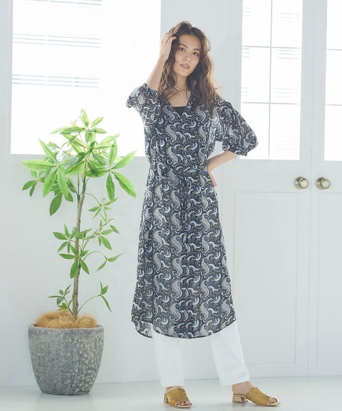 LIPSTAR（リップスター）の「シアーペイズリー柄ワンピース（ワンピース・レディース・ブラック系その他/アイボリー・M）」の6枚目の写真