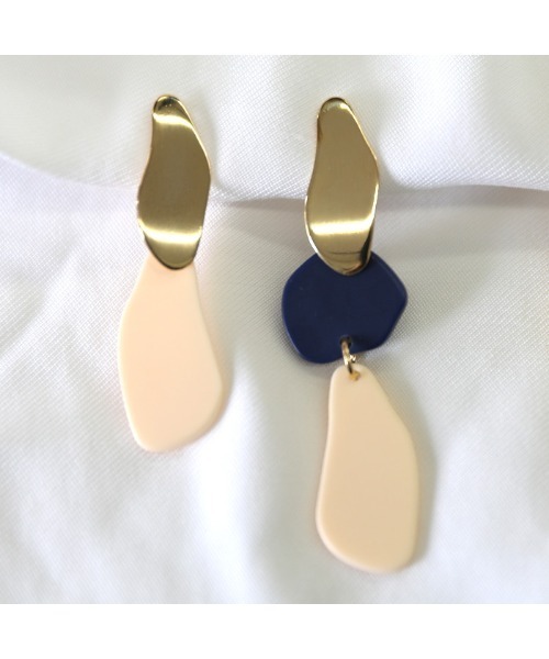 select MOCA（セレクトモカ）の「2021 SS ニュアンスドロップピアス（ピアス（両耳用）・レディース・イエロー/アイボリー・FREE）」の14枚目の写真