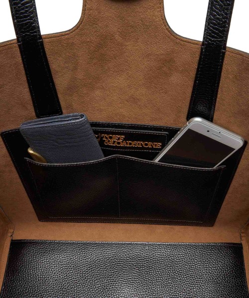 TOFF&LOADSTONE（トフアンドロードストーン）の「ブラスボタン シュリンク（L）（トートバッグ・メンズ・ダークネイビー/グレー/ブラック・FREE）」の10枚目の写真