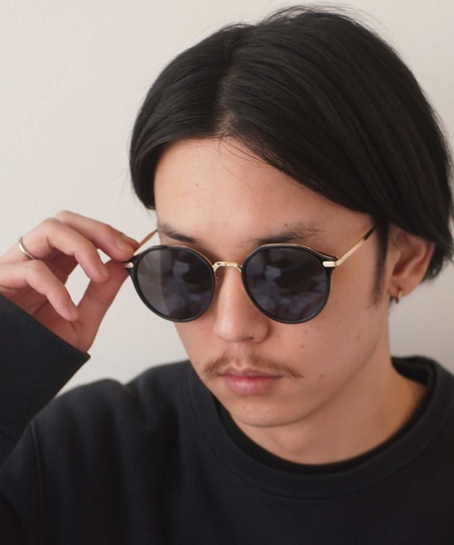 dictionary(ディクショナリー)の「【 DICTIONARY / ディクショナリー 】 グラデーション ラウンド サングラス 3点セット(サングラス・レディース・ライトピンク/グレー/ブラック・FREE)」の2枚目の写真