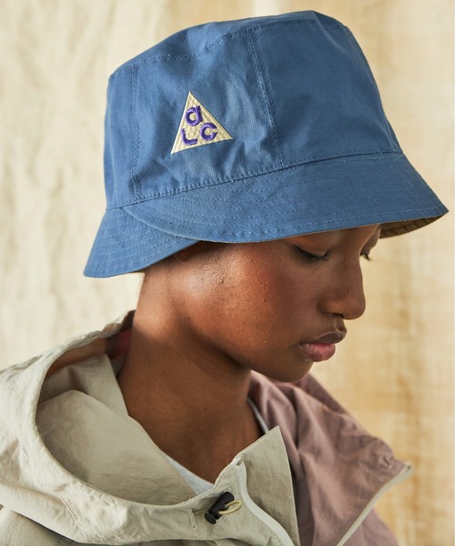 And A(アンドエー)の「AlexanderLeeChang アレキサンダーリーチャン / REVERSIBLE W BLIM HAT リバーシブル ダブルブリム刺繍バケットハット / AC052123(ハット・メンズ・ブルー/オリーブ・2/3)」の1枚目の写真