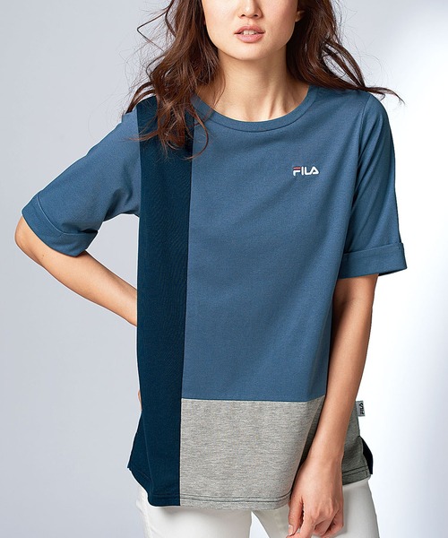 BELLUNA PLUS（ベルーナ）の「ＦＩＬＡ　切替デザインＴシャツ（Tシャツ/カットソー・レディース・ピンク/ブルー/チャコール・MEDIUM/LARGE/X-LARGE）」の2枚目の写真