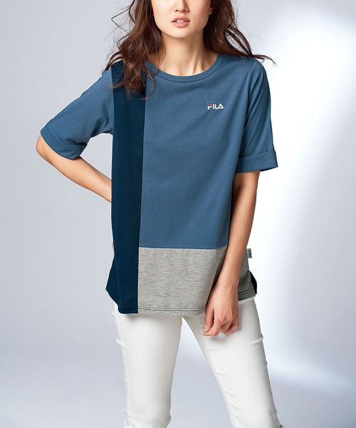 BELLUNA PLUS（ベルーナ）の「ＦＩＬＡ　切替デザインＴシャツ（Tシャツ/カットソー・レディース・ピンク/ブルー/チャコール・MEDIUM/LARGE/X-LARGE）」の4枚目の写真