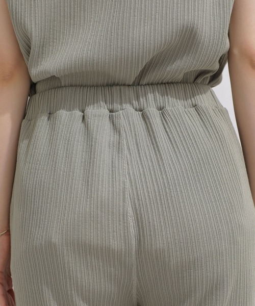NANO universe（ナノユニバース）の「リブカットパンツセットアップ ノースリーブ（つなぎ/オールインワン・レディース・グリーン/オフホワイト/グレー系その他4・36/38）」の17枚目の写真