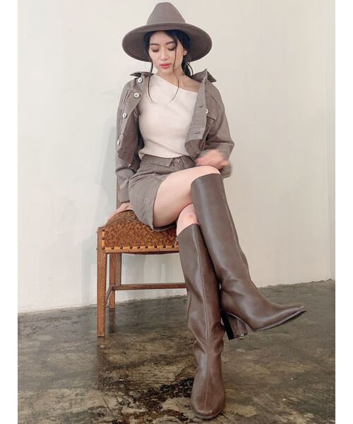 GYDA(ジェイダ)の「ショートタイトデニムGジャン(デニムジャケット・レディース・ブラック/ベージュ/ブルー・FREE)」の6枚目の写真