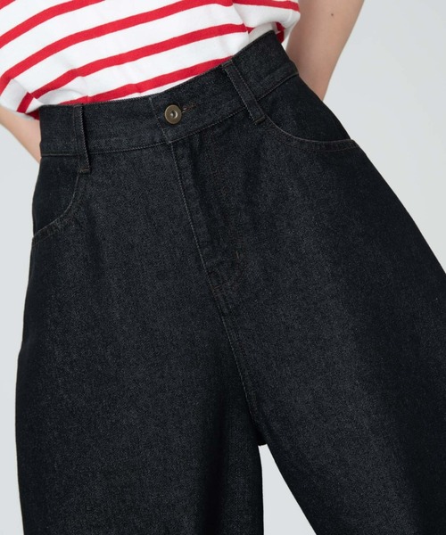 MERLOT（メルロー）の「ステッチバルーンデニムパンツ（デニムパンツ・レディース・ブラック/ブルー・FREE）」の7枚目の写真