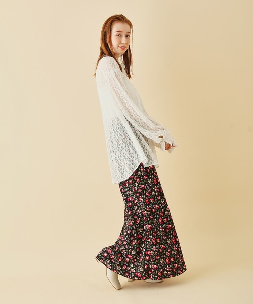 MADEMOISELLE ROPE'(マドモアゼル ロペ)の「フラワープリントマーメイドラインマキシスカート(スカート・レディース・ブラック/ブラック系その他・38/36)」の14枚目の写真