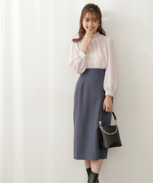 PROPORTION BODY DRESSING（プロポーションボディドレッシング）の「シャーリングネックドットブラウス / 1211210900（シャツ/ブラウス・レディース・ブラック/ホワイト系その他/グレー・SMALL/MEDIUM）」の4枚目の写真