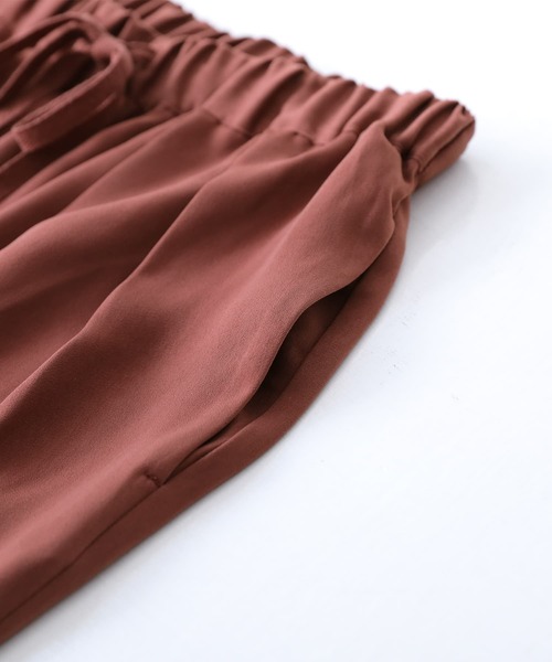 n'OrLABEL（ノアールレーベル）の「【廃盤】『リブスリットジョガーパンツ』（その他パンツ・レディース・グレイッシュブルー/ブラック/グレイッシュベージュ/テラコッタ・1/2）」の8枚目の写真