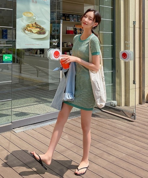 chuu(チュー)の「CHUU ジャガードミニワンピース(ワンピース・レディース・グリーン・FREE)」の3枚目の写真
