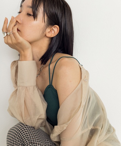 w closet（ダブルクローゼット）の「シアーバンドカラーBIGシャツ（シャツ/ブラウス・レディース・ダークグリーン/ブラウン/ライトベージュ/コーラルピンク/グレー系その他・FREE）」の22枚目の写真