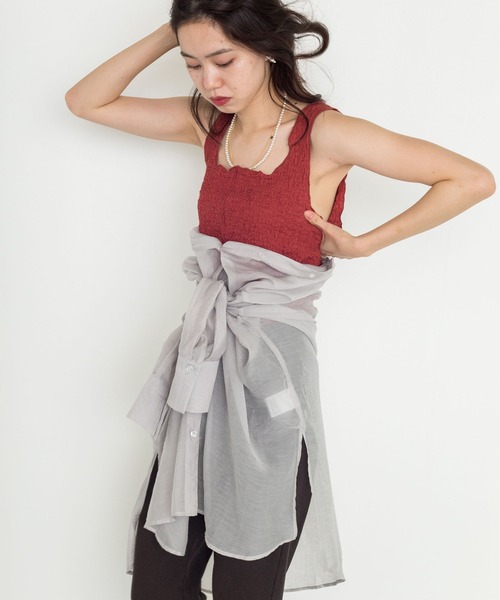 w closet（ダブルクローゼット）の「シアーバンドカラーBIGシャツ（シャツ/ブラウス・レディース・ダークグリーン/ブラウン/ライトベージュ/コーラルピンク/グレー系その他・FREE）」の11枚目の写真