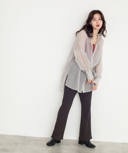 w closet（ダブルクローゼット）の「シアーバンドカラーBIGシャツ（シャツ/ブラウス・レディース・ダークグリーン/ブラウン/ライトベージュ/コーラルピンク/グレー系その他・FREE）」の13枚目の写真