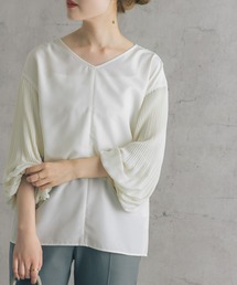URBAN RESEARCH ROSSO | プリーツスリーブVネックブラウス(シャツ/ブラウス)