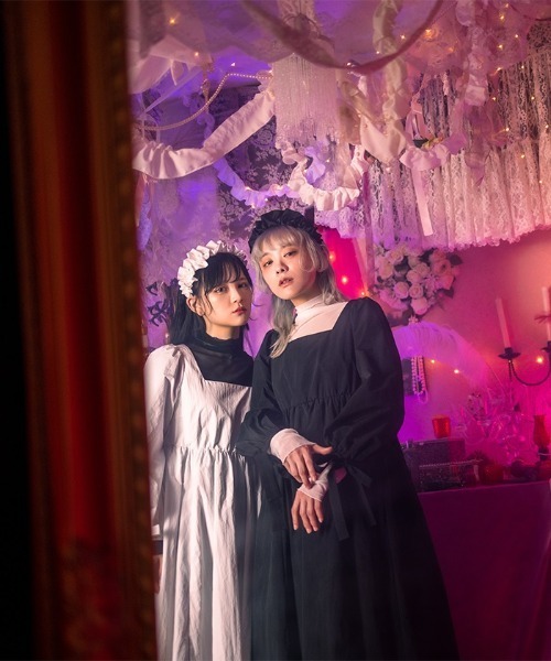 FickleBebe（フィクルベベ）の「サテンフリルカチューシャ