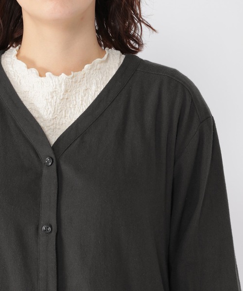 studio CLIP（スタディオクリップ）の「ダブルフロントVネックフレアワンピース（ワンピース・レディース・スモーク/モカ/カーキ・FREE）」の14枚目の写真