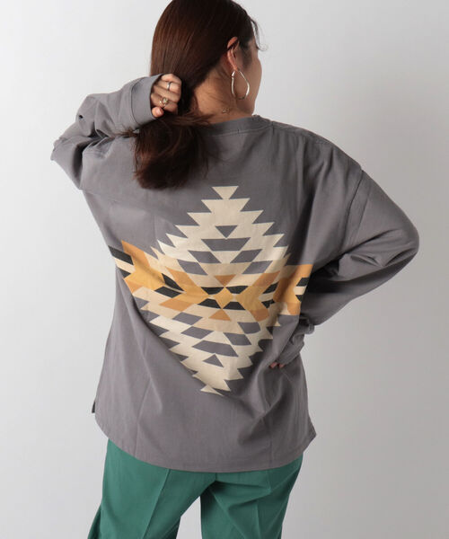 PENDLETON(ペンドルトン)の「【WEB限定】【PENDLETON/ペンドルトン】バックプリントロングスリーブティー ロンT(Tシャツ/カットソー・メンズ・ブラック/オフホワイト/ベージュ/ターコイズブルー/グレー/レッド・MEDIUM/LARGE)」の4枚目の写真