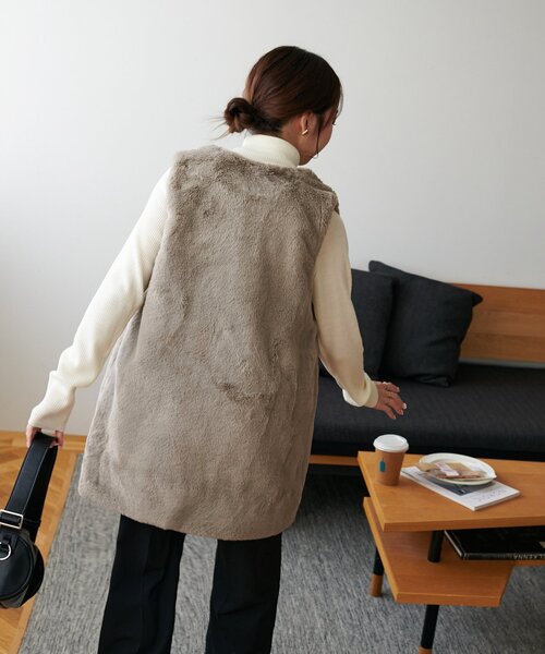DISCOAT(ディスコート)の「【毎年大好評!】ファーベスト(ベスト・レディース・ライトグレー/ブラウン/チャコールグレー/グレイッシュベージュ・FREE)」の14枚目の写真