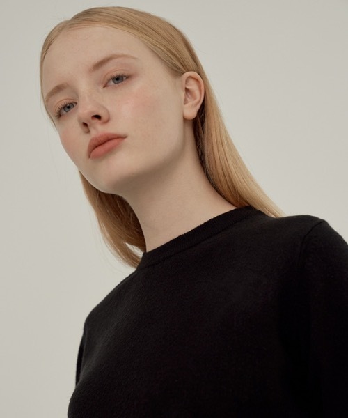 deBURN（デバーン）の「【deBURN 】カシミア シンプルラウンドニット / cashmere simple round_KN（ニット/セーター・レディース・ネイビー/ライトブラウン/ピンク/ブラック/パープル/ブルーグリーン/ライトブルー/アイボリー/ブラウン/グレー/クリアイエロー・FREE）」の19枚目の写真