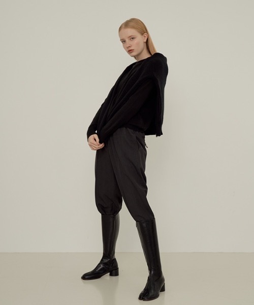 deBURN（デバーン）の「【deBURN 】カシミア シンプルラウンドニット / cashmere simple round_KN（ニット/セーター・レディース・ネイビー/ライトブラウン/ピンク/ブラック/パープル/ブルーグリーン/ライトブルー/アイボリー/ブラウン/グレー/クリアイエロー・FREE）」の18枚目の写真