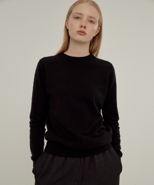 deBURN（デバーン）の「【deBURN 】カシミア シンプルラウンドニット / cashmere simple round_KN（ニット/セーター・レディース・ネイビー/ライトブラウン/ピンク/ブラック/パープル/ブルーグリーン/ライトブルー/アイボリー/ブラウン/グレー/クリアイエロー・FREE）」の12枚目の写真