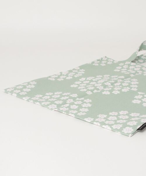 marimekko(マリメッコ)の「【JAPAN EXCLUSIVE / WEB限定商品】Puketti / bag 33x32 cm(トートバッグ・レディース・ライトグリーン・FREE)」の7枚目の写真