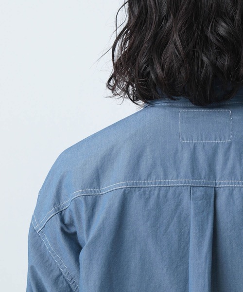 BAYFLOW(ベイフロー)の「【ELY(エリー)×BAYFLOW】シャンブレーシャツ(シャツ/ブラウス・メンズ・ライトブルー/インディゴブルー・MEDIUM/LARGE)」の10枚目の写真