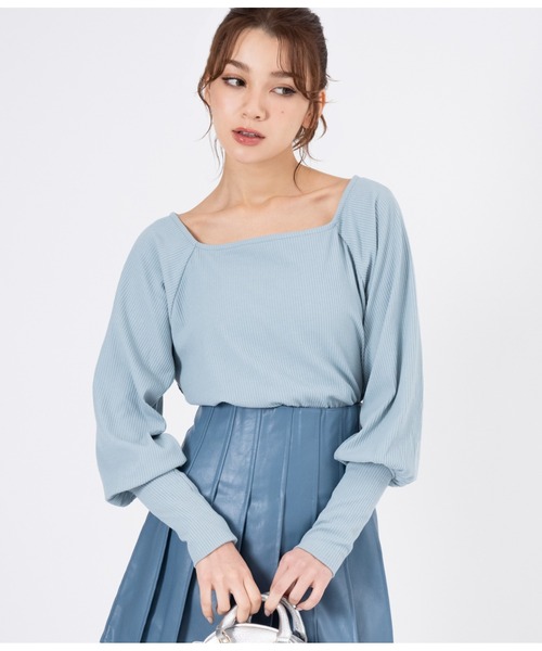 CHILLE（チル）の「マトンスリーブトップスカットソー（Tシャツ/カットソー・レディース・ブラック/ブルー/アイボリー・FREE）」の3枚目の写真