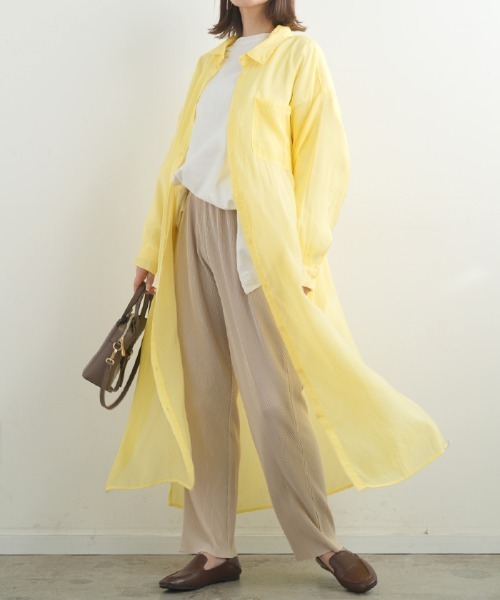 Futier land(フューティアランド)の「プリーツテーパードロングパンツ(その他パンツ・レディース・ブラック/イエロー/オレンジ/ブルー/グリーン/アイボリー・MEDIUM)」の11枚目の写真