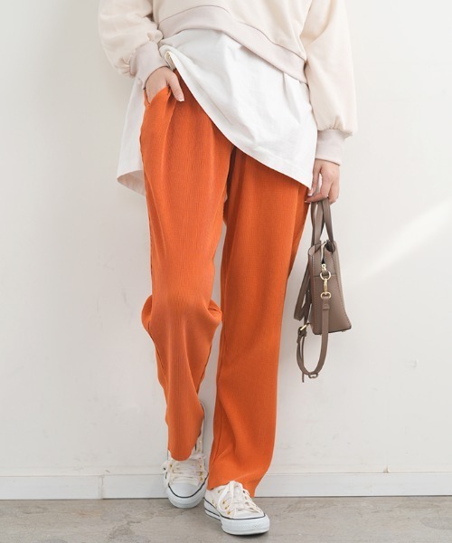 Futier land(フューティアランド)の「プリーツテーパードロングパンツ(その他パンツ・レディース・ブラック/イエロー/オレンジ/ブルー/グリーン/アイボリー・MEDIUM)」の12枚目の写真