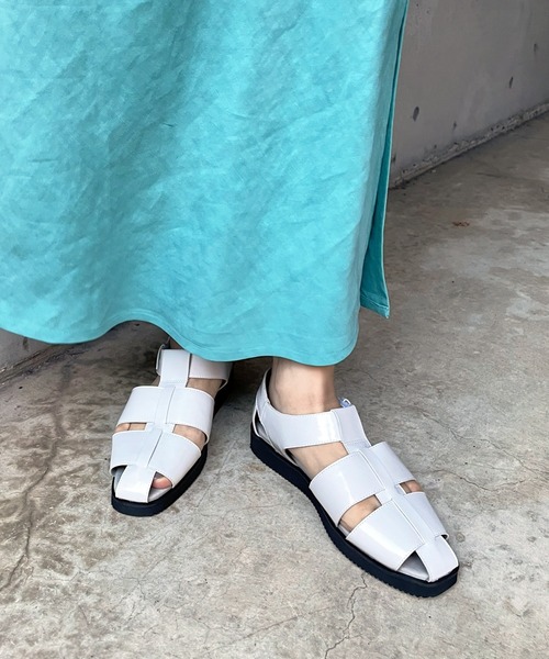 DouDou(ドゥドゥ)の「Gurka sandals(サンダル・レディース・ホワイト/ブラック・M/L)」の20枚目の写真