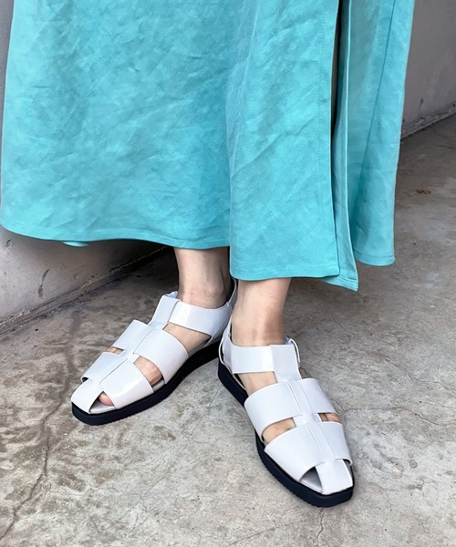 DouDou(ドゥドゥ)の「Gurka sandals(サンダル・レディース・ホワイト/ブラック・M/L)」の21枚目の写真