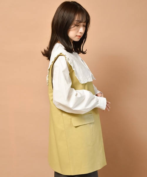 RETRO GIRL(レトロガール)の「ポケ付きフェイクレザーベスト(ベスト・レディース・アイボリー/ブラック/イエロー・FREE)」の15枚目の写真