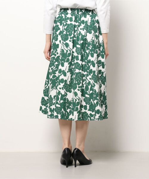 Q(キュー)の「ビッグフラワースカート(スカート・レディース・ブラック系その他/グリーン系その他・MEDIUM)」の11枚目の写真