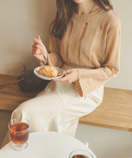 Ambre Neige(アンブルネージュ)の「透かしダメージニット/【WEB/EC限定商品】(ニット/セーター・レディース・アイボリー/ライトブラウン/ライトベージュ・FREE)」の3枚目の写真