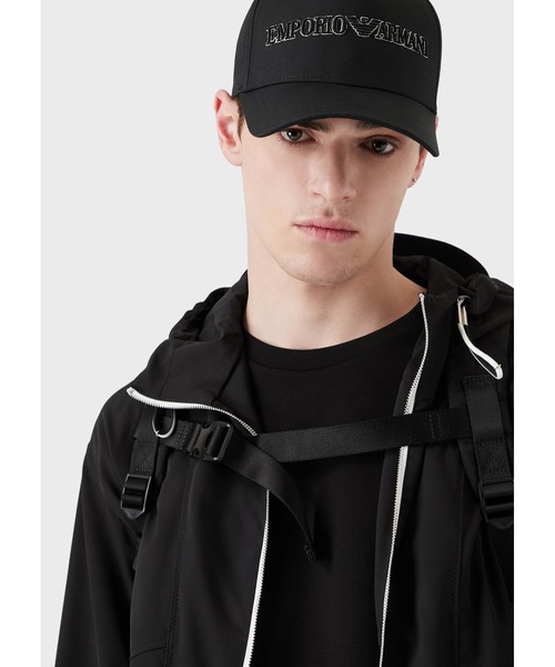 ジョルジオアルマーニ　エンボスロゴ 黒 シボレザー ベースボールキャップ EMPORIO ARMANI（エンポリオアルマーニ）の「【エンポリオ
