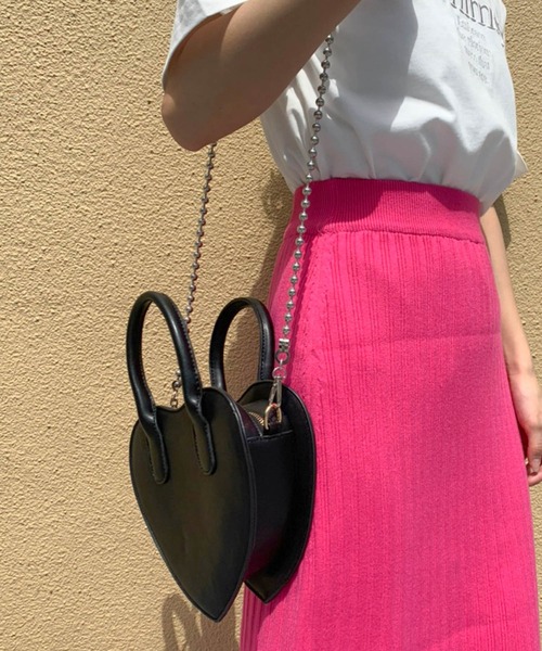 lala Born（ララボーン）の「ボールチェーンハートショルダーバッグ（ショルダーバッグ・レディース・ブラック・FREE）」の4枚目の写真