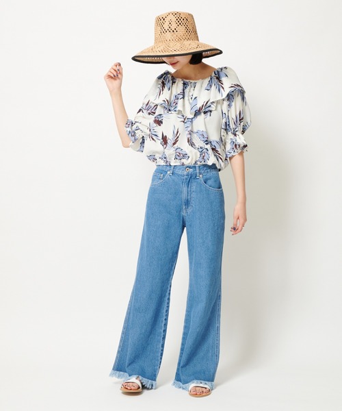 U by SPICK&SPAN(ユーバイスピックアンドスパン)の「フレアフリンジデニム(デニムパンツ・レディース・ブルー・38/36/34)」の20枚目の写真