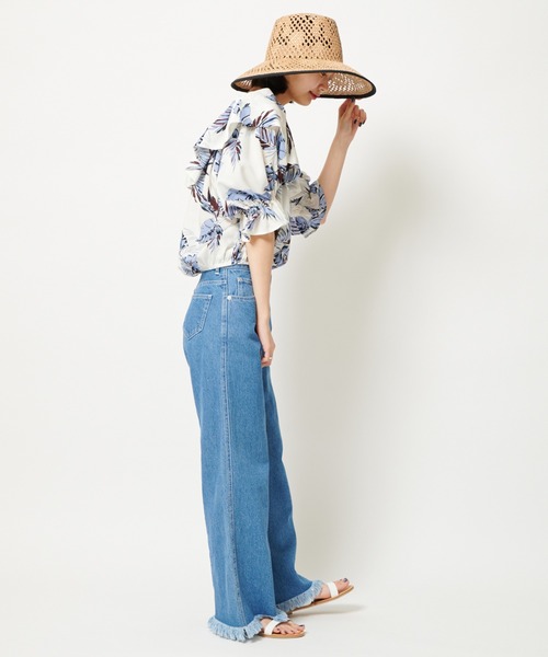 U by SPICK&SPAN(ユーバイスピックアンドスパン)の「フレアフリンジデニム(デニムパンツ・レディース・ブルー・38/36/34)」の21枚目の写真