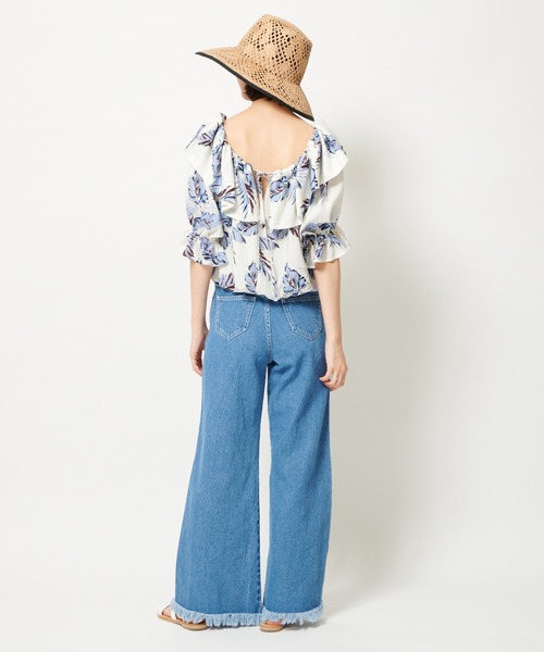 U by SPICK&SPAN(ユーバイスピックアンドスパン)の「フレアフリンジデニム(デニムパンツ・レディース・ブルー・38/36/34)」の22枚目の写真