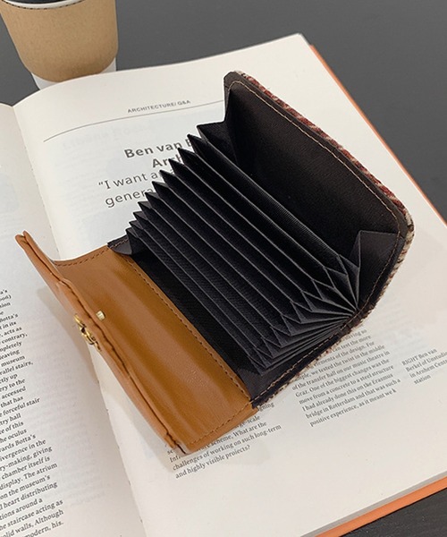 DAY CLOSET(デイ クローゼット)の「レディース 千鳥格子アコーディオンカードケース(カードケース・レディース・グリーン/ブラウン/ブラック・ONE SIZE)」の10枚目の写真