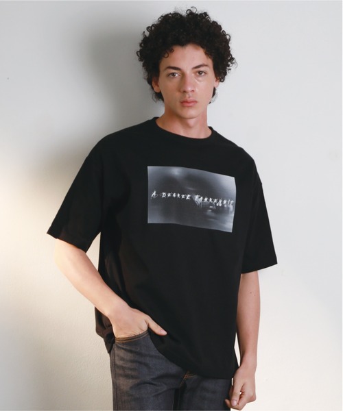 A DEGREE FAHRENHEIT（エーディグリーファーレンハイ）の「【ユニセックス商品】ROCKフォトプリント・オーバーサイズT（Tシャツ/カットソー・メンズ・ホワイト/ブラック・MEDIUM/LARGE/X-LARGE）」の8枚目の写真