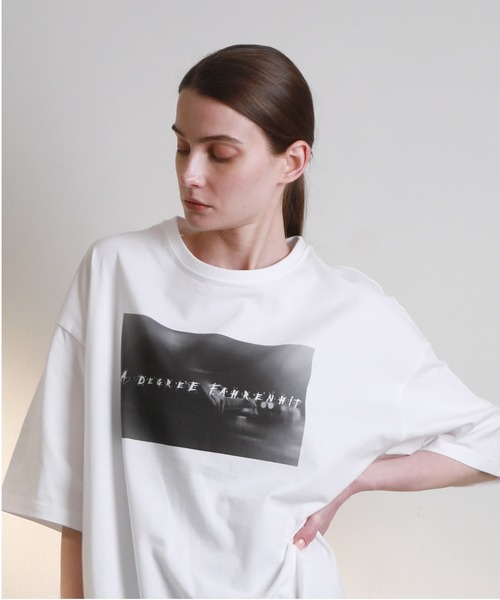 A DEGREE FAHRENHEIT（エーディグリーファーレンハイ）の「【ユニセックス商品】ROCKフォトプリント・オーバーサイズT（Tシャツ/カットソー・メンズ・ホワイト/ブラック・MEDIUM/LARGE/X-LARGE）」の12枚目の写真
