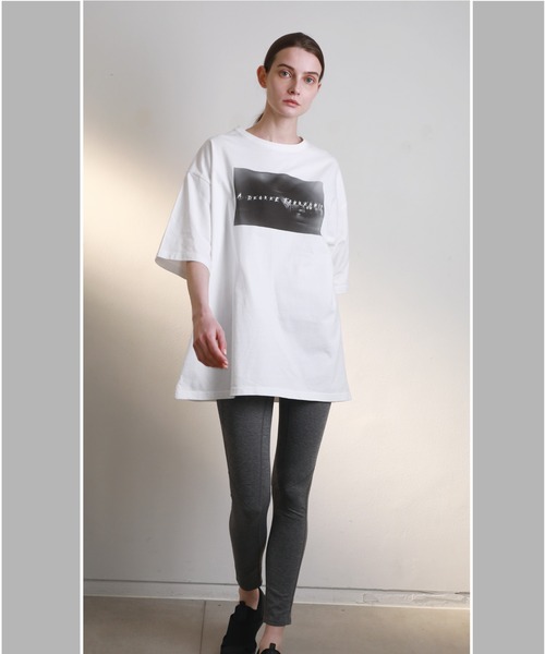 A DEGREE FAHRENHEIT（エーディグリーファーレンハイ）の「【ユニセックス商品】ROCKフォトプリント・オーバーサイズT（Tシャツ/カットソー・メンズ・ホワイト/ブラック・MEDIUM/LARGE/X-LARGE）」の16枚目の写真