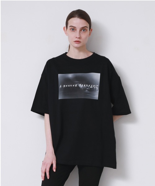 A DEGREE FAHRENHEIT（エーディグリーファーレンハイ）の「【ユニセックス商品】ROCKフォトプリント・オーバーサイズT（Tシャツ/カットソー・メンズ・ホワイト/ブラック・MEDIUM/LARGE/X-LARGE）」の19枚目の写真