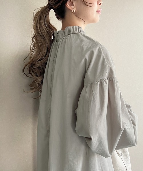 junoah(ジュノア)の「バックメタルファスナーロングワンピース(ワンピース・レディース・ブラック/ネイビー/グレー・MEDIUM/LARGE)」の12枚目の写真